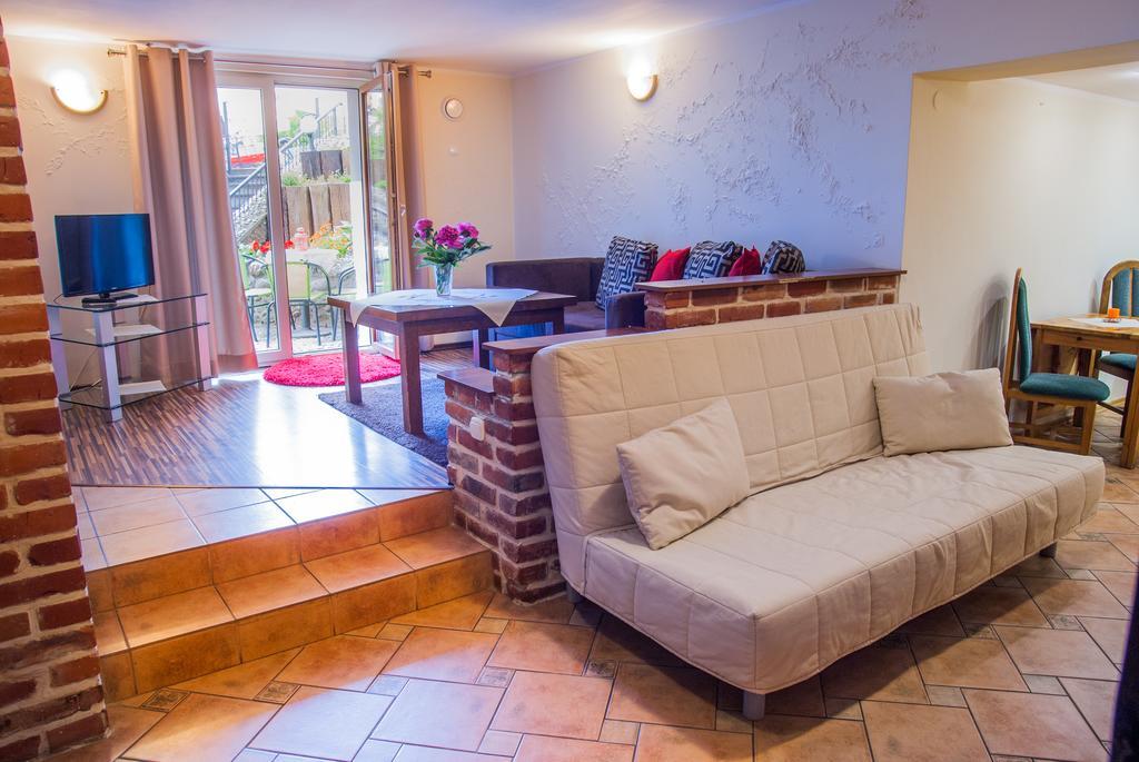 Pod Wzgorzem Bed & Breakfast Frombork Luaran gambar