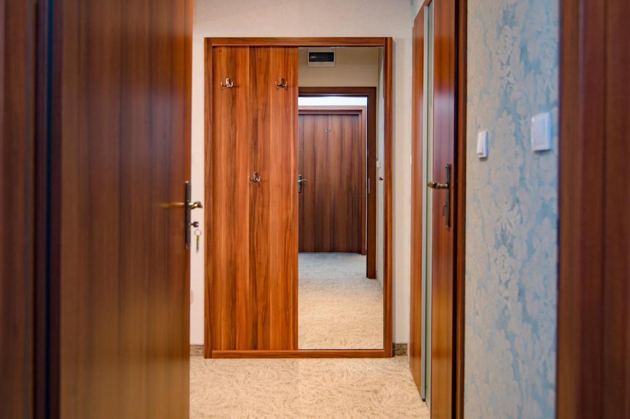 Pod Wzgorzem Bed & Breakfast Frombork Luaran gambar