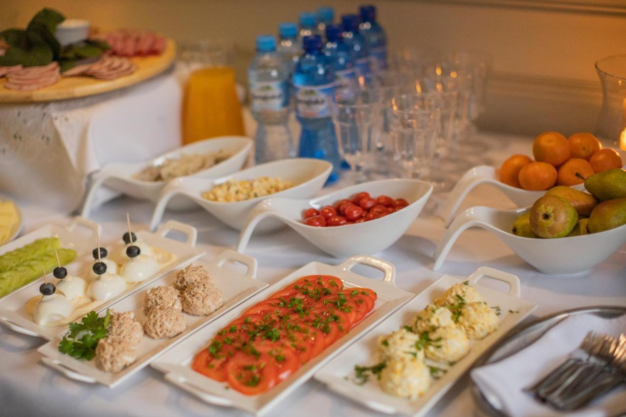 Pod Wzgorzem Bed & Breakfast Frombork Luaran gambar