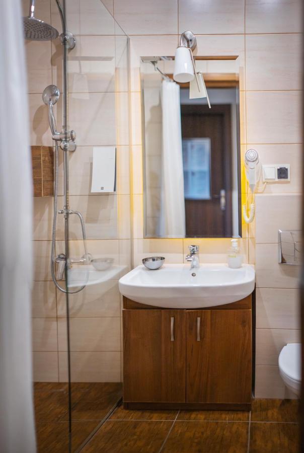 Pod Wzgorzem Bed & Breakfast Frombork Luaran gambar
